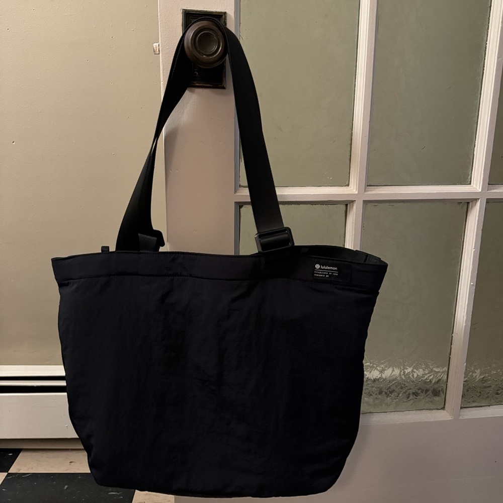 Lululemon Tote Bag